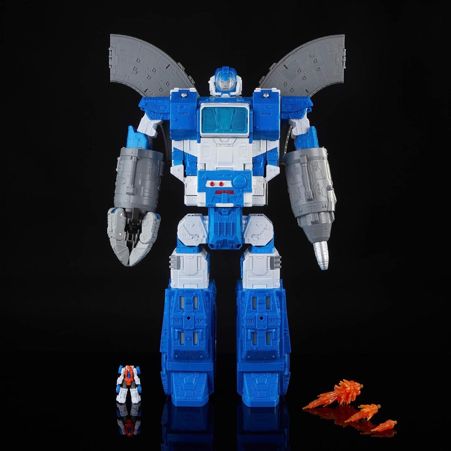 Transformers Legacy Generations Selects Titan Guardian Robot & Lunar-Tread - ToyRift