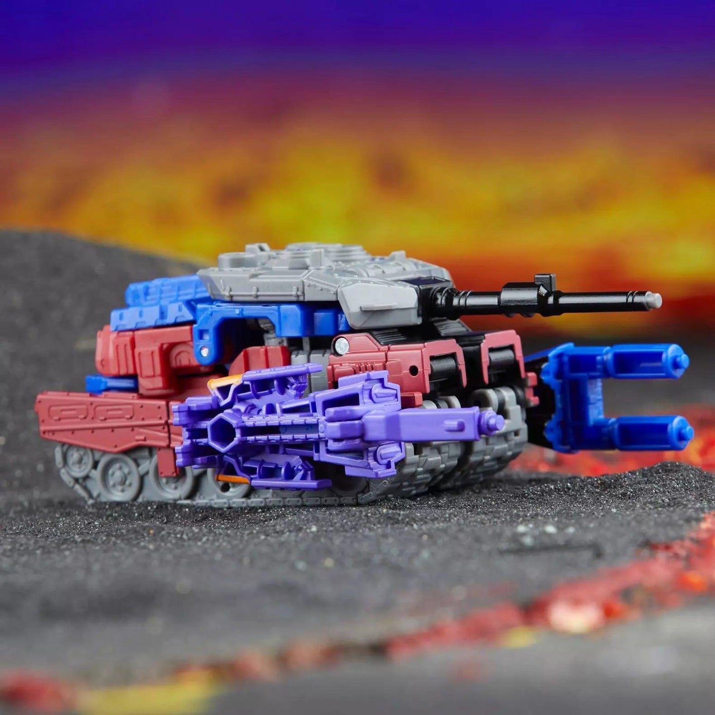 Transformers Legacy Deluxe Class G1 Universe Quake - ToyRift
