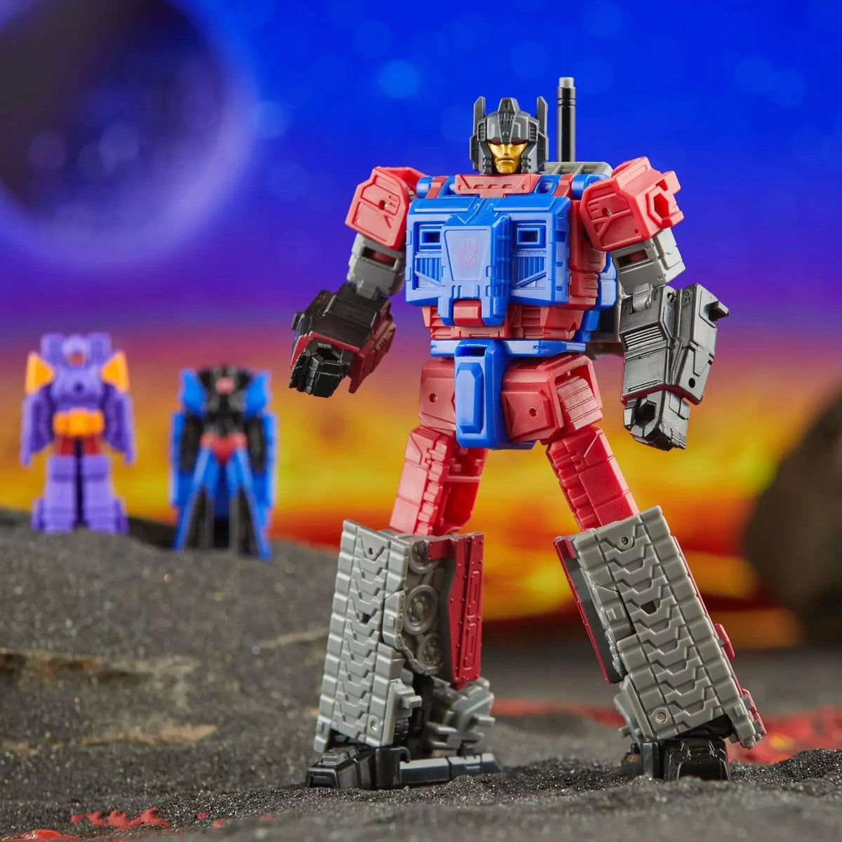 Transformers Legacy Deluxe Class G1 Universe Quake - ToyRift