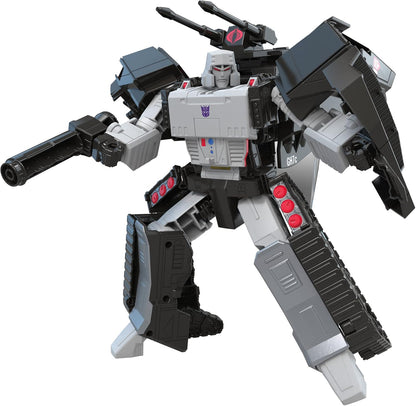 Transformers Collaborative G.I. Joe x Transformers Megatron H.I.S.S. Tank & Baroness