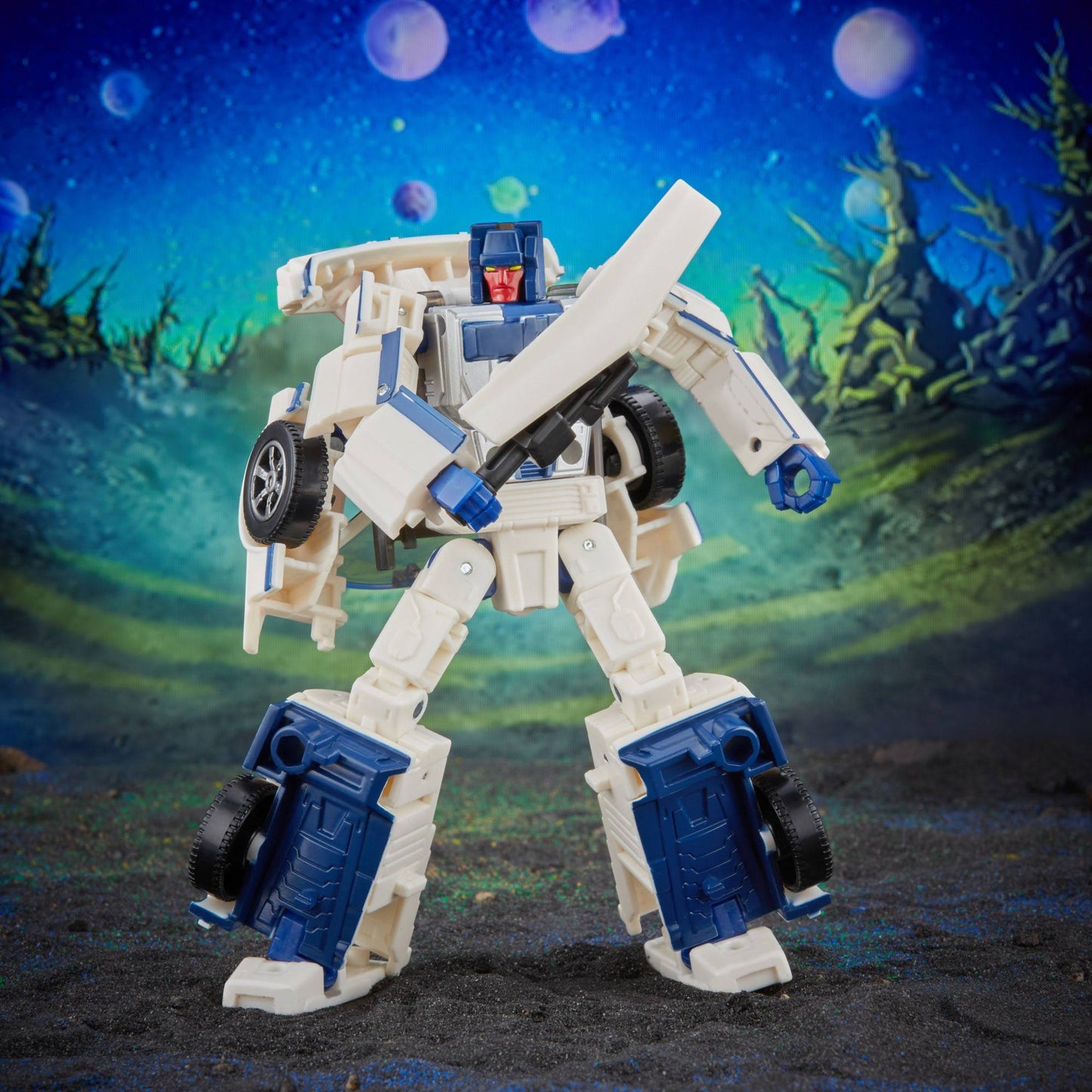 Transformers Legacy Evolution Deluxe Class Action Figure Breakdown