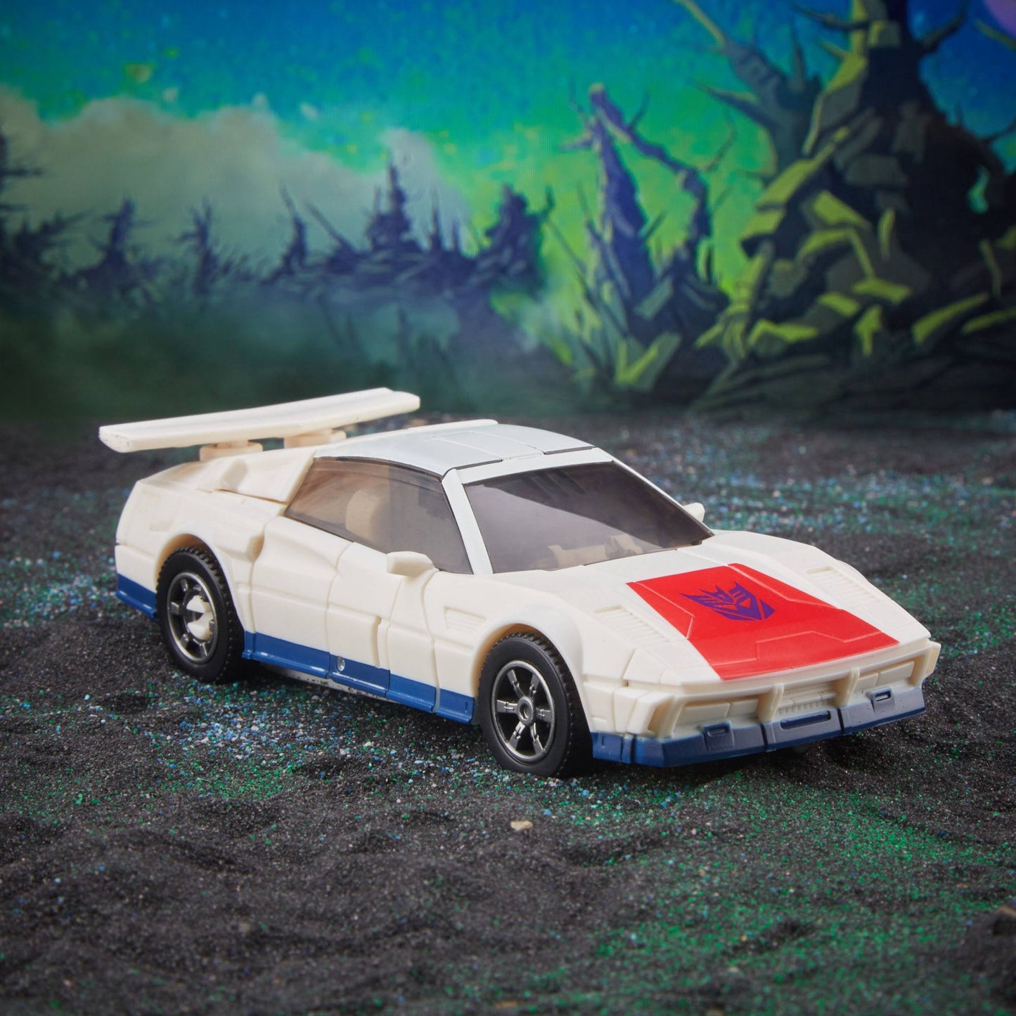 Transformers Legacy Evolution Deluxe Class Action Figure Breakdown